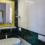 Lion Luxury Guest house
