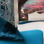 Lion Luxury Rome